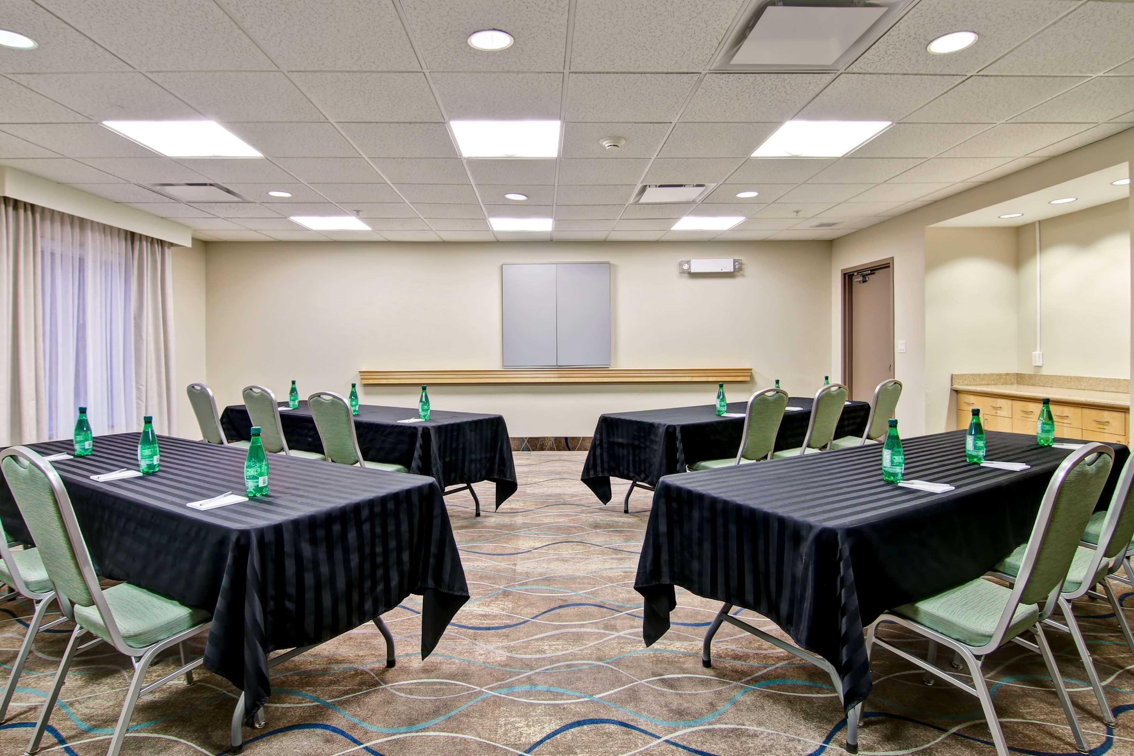 Hampton Inn & Suites Saint John Ngoại thất bức ảnh