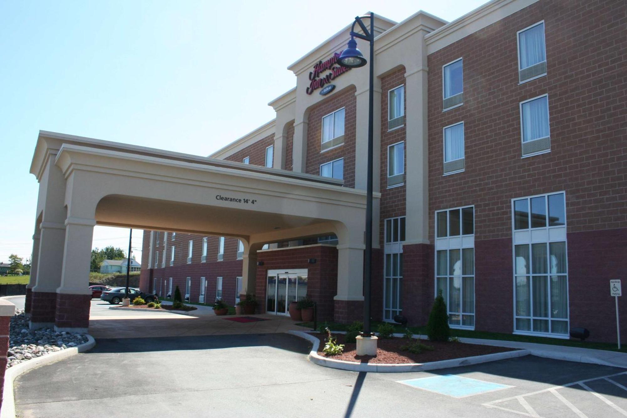 Hampton Inn & Suites Saint John Ngoại thất bức ảnh