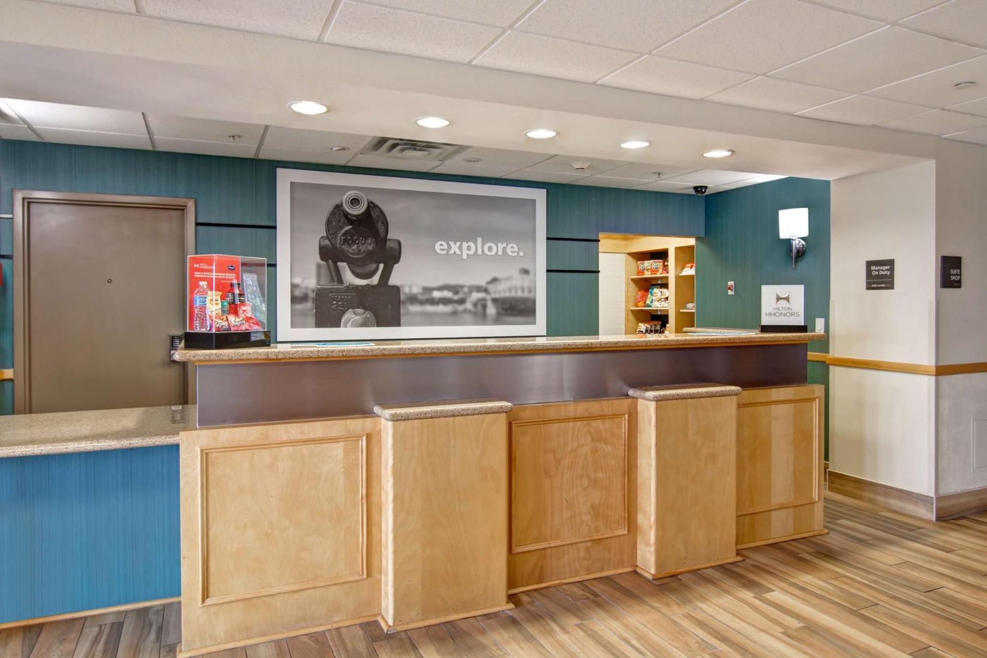 Hampton Inn & Suites Saint John Ngoại thất bức ảnh