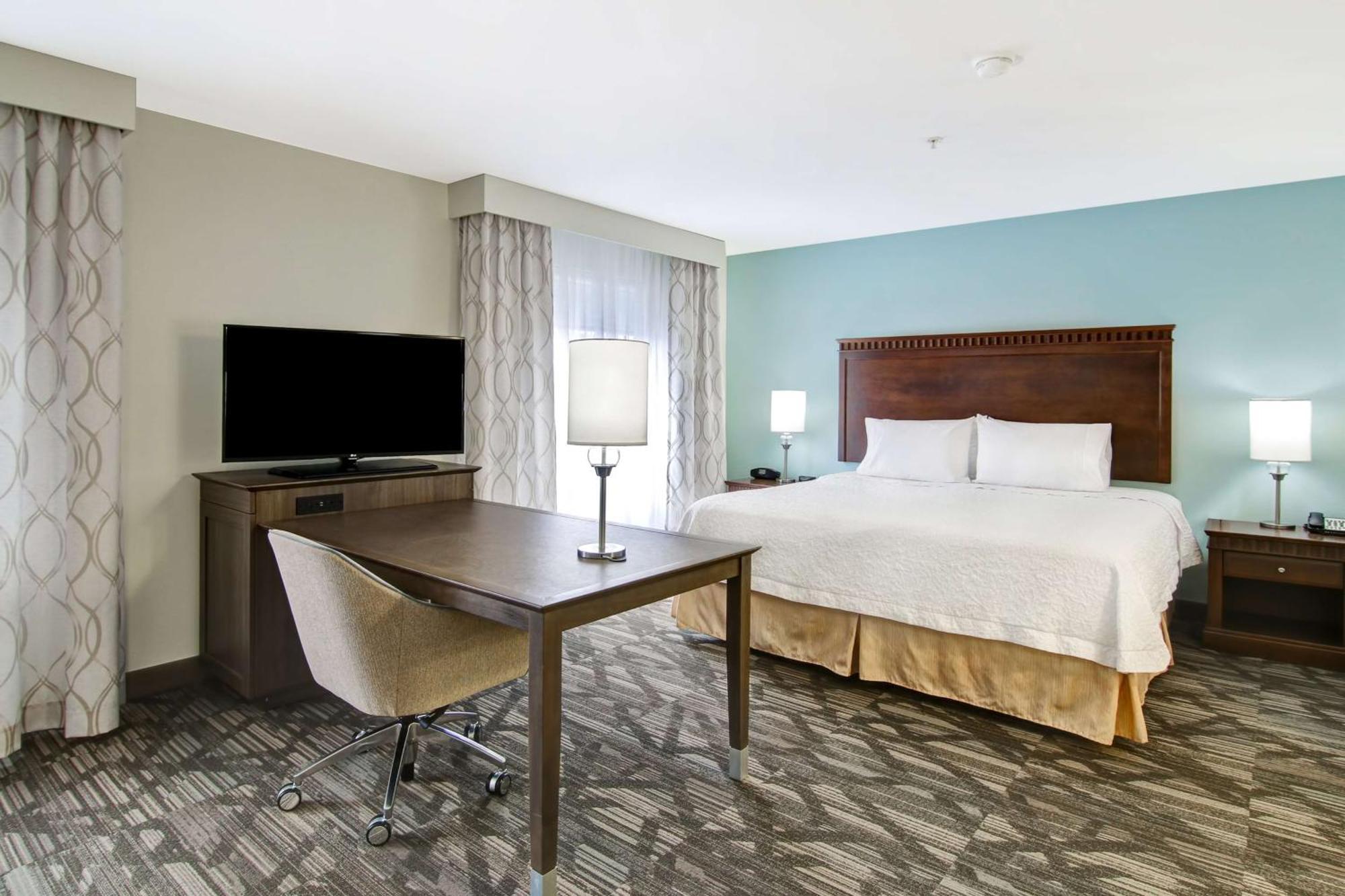 Hampton Inn & Suites Saint John Ngoại thất bức ảnh